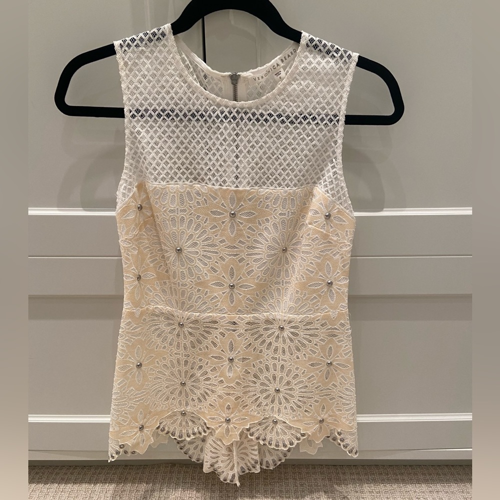 Veronica Beard sleeveless embellished yellow/white top, size 0